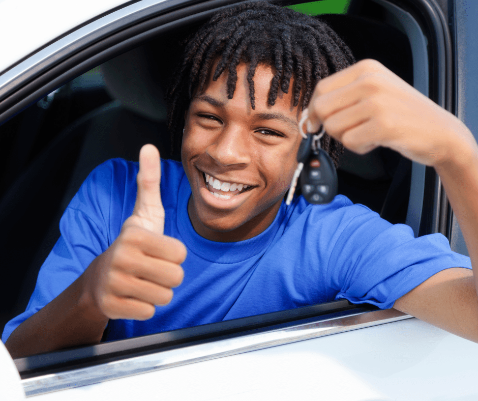 Read more about the article How to Safely Navigate Your Teen’s Driving Permit Phase